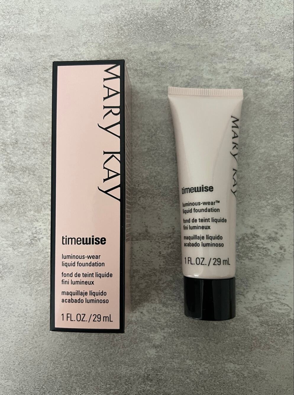 Mary Kay Ivory 6 Timewise Luminous Wear Liquid Foundation NIB NOS 038702